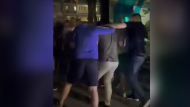 Napad na studente koji hoće da uče