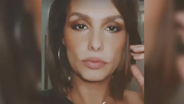 Mia