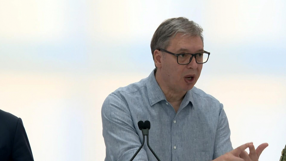 Predsednik Vučić na sednici proširenog kolegijuma načelnika Generalštaba